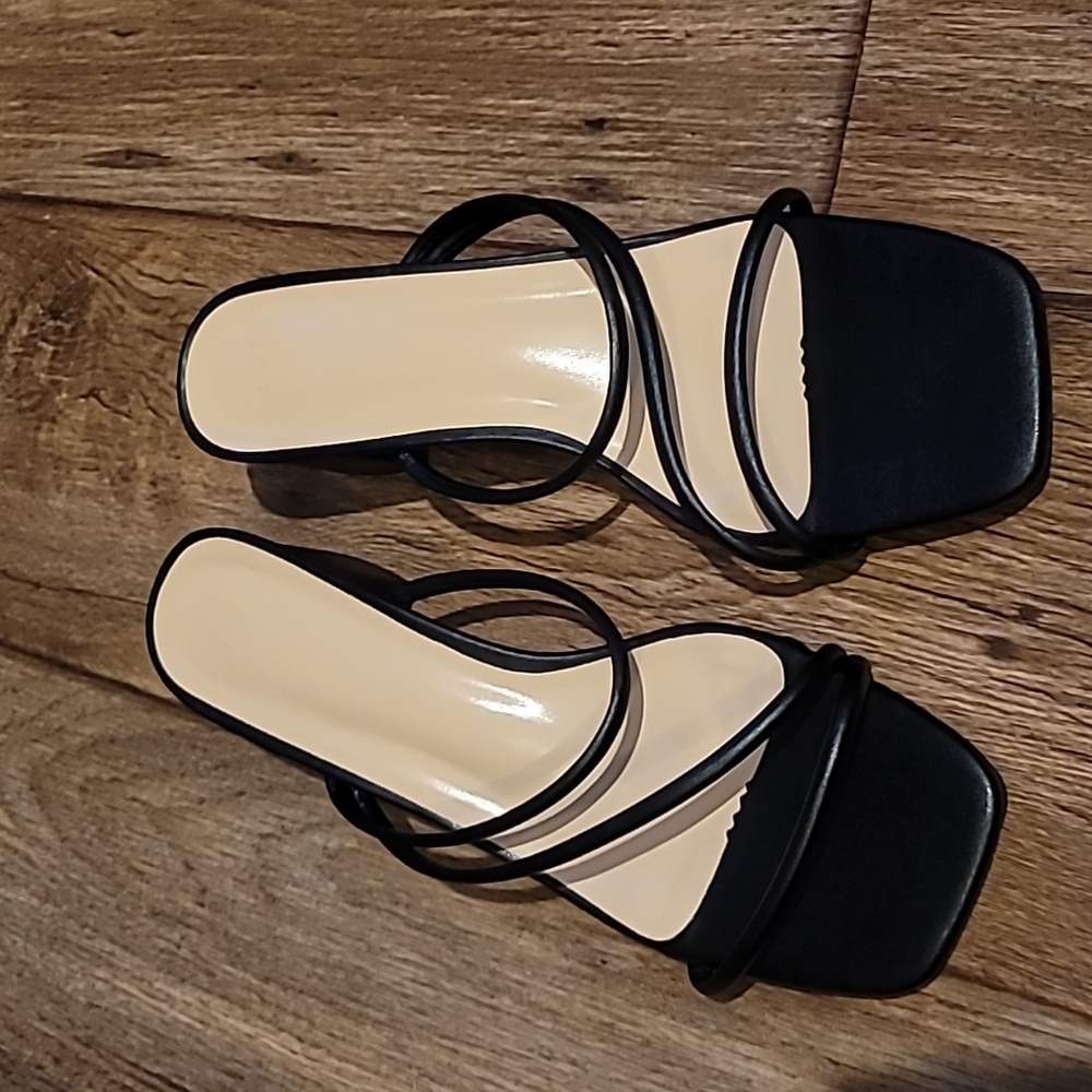 EURO 41 Black Strap Heeled Slides Woman Size 9.5